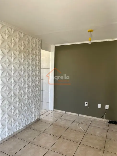 Foto 2 de Apartamento com 2 quartos à venda, 45m2 em Mogi Mirim - SP