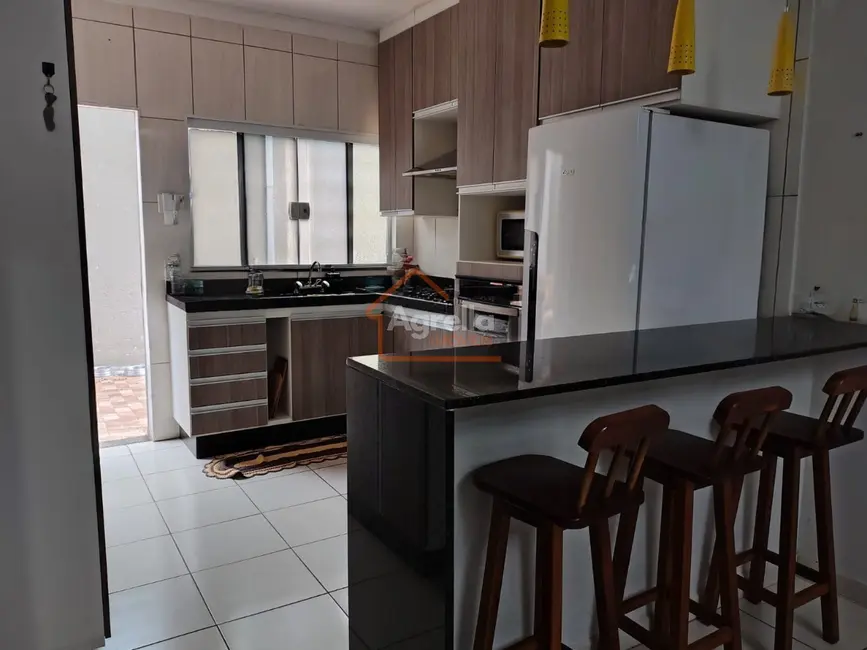 Foto 2 de Casa com 3 quartos à venda, 165m2 em Jardim Patrícia, Mogi Mirim - SP