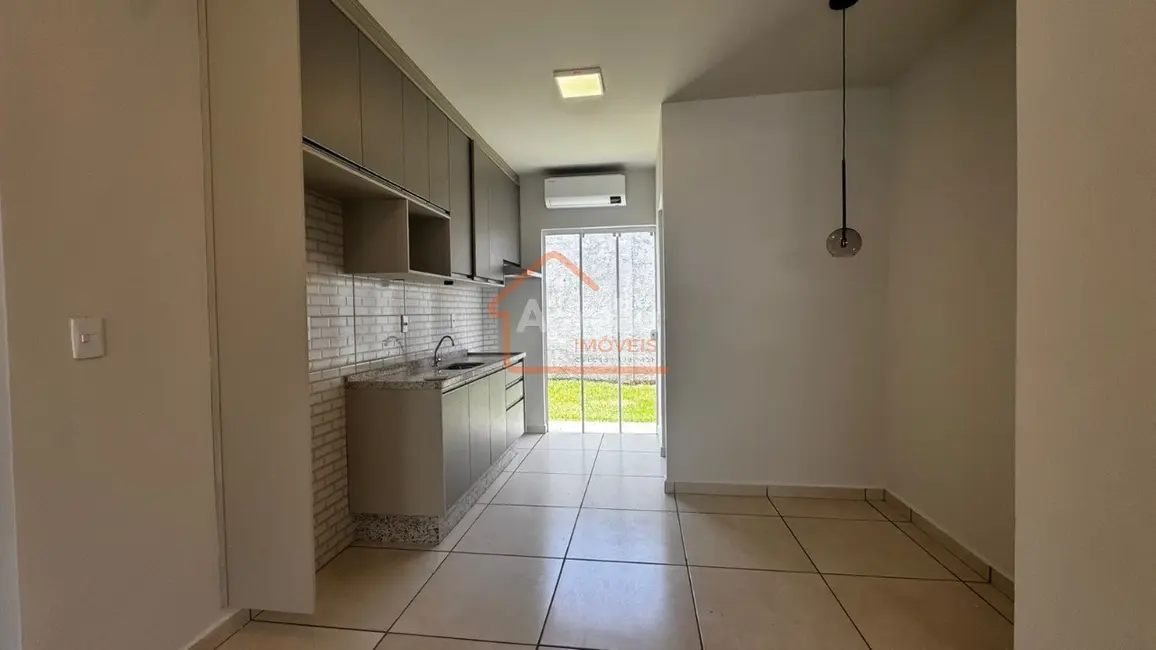 Foto 2 de Casa de Condomínio com 2 quartos à venda, 48m2 em Mogi Mirim - SP