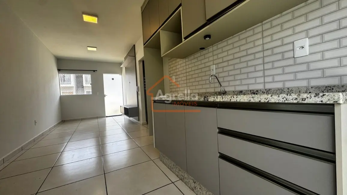 Foto 4 de Casa de Condomínio com 2 quartos à venda, 48m2 em Mogi Mirim - SP