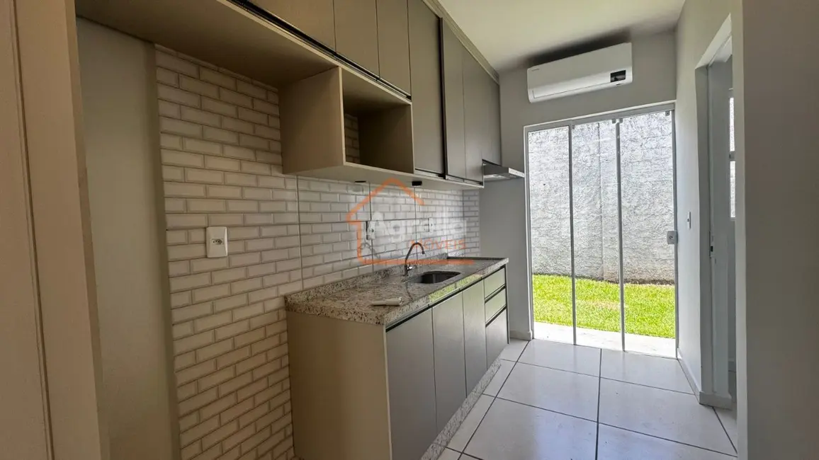 Foto 1 de Casa de Condomínio com 2 quartos à venda, 48m2 em Mogi Mirim - SP