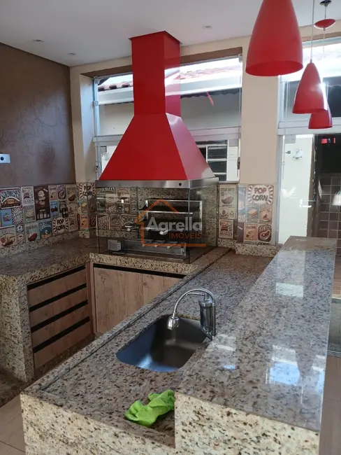 Foto 3 de Casa com 3 quartos à venda, 200m2 em Vila Pichatelli, Mogi Mirim - SP