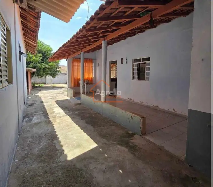 Foto 2 de Casa com 3 quartos à venda, 69m2 em Parque da Imprensa, Mogi Mirim - SP
