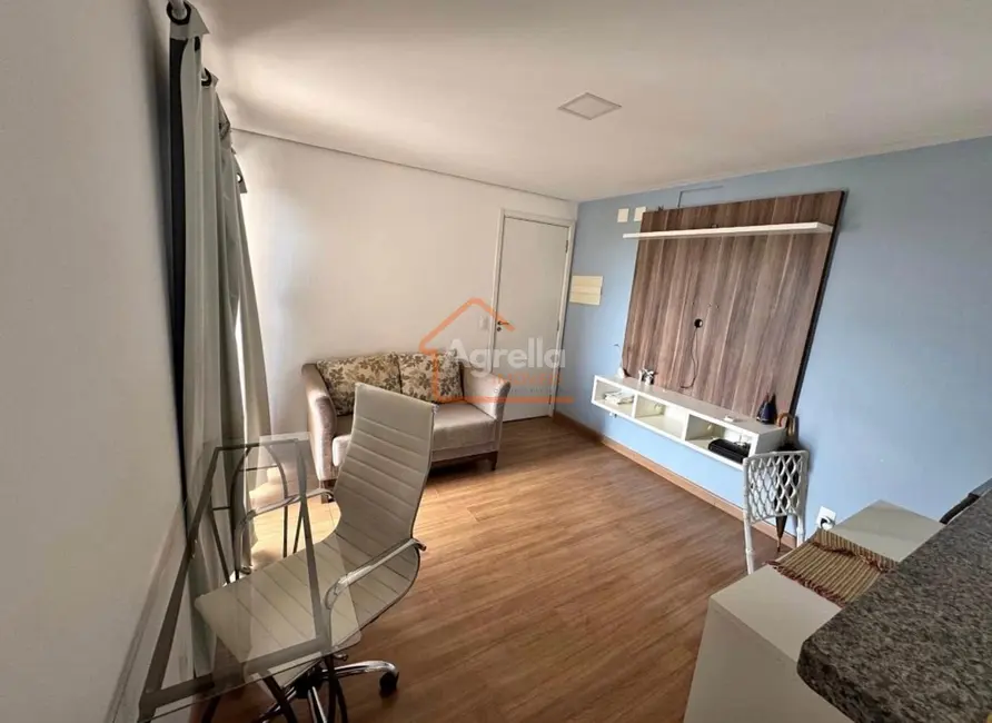 Foto 2 de Apartamento com 2 quartos à venda, 45m2 em Mogi Guacu - SP