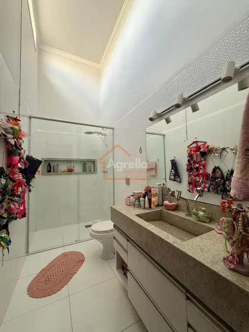 Foto 8 de Casa com 3 quartos à venda, 200m2 em Loteamento Morro Amarelo, Mogi Guacu - SP