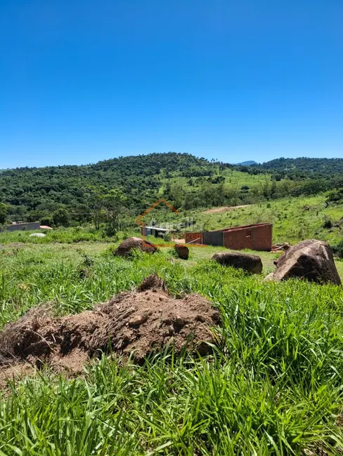 Foto 4 de Chácara à venda, 1000m2 em Espirito Santo Do Pinhal - SP