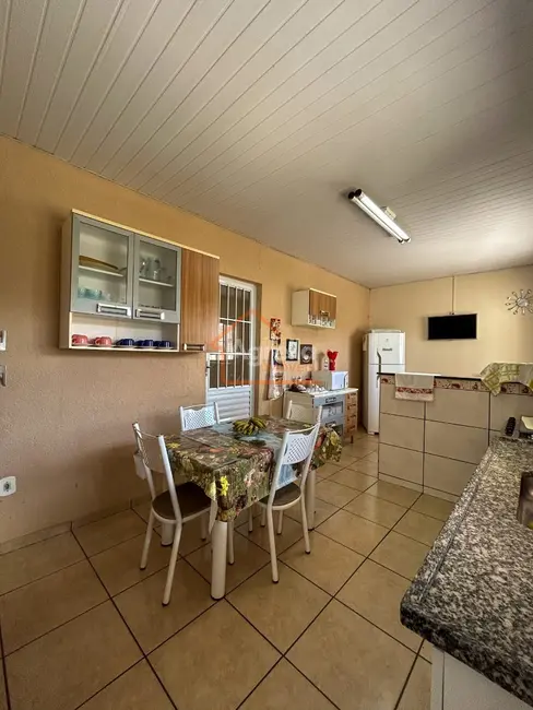 Foto 8 de Casa com 3 quartos à venda, 131m2 em Vila Bianchi, Mogi Mirim - SP