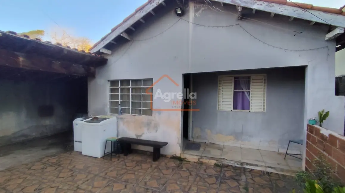 Foto 1 de Casa com 3 quartos à venda, 95m2 em Jardim Maria Beatriz, Mogi Mirim - SP