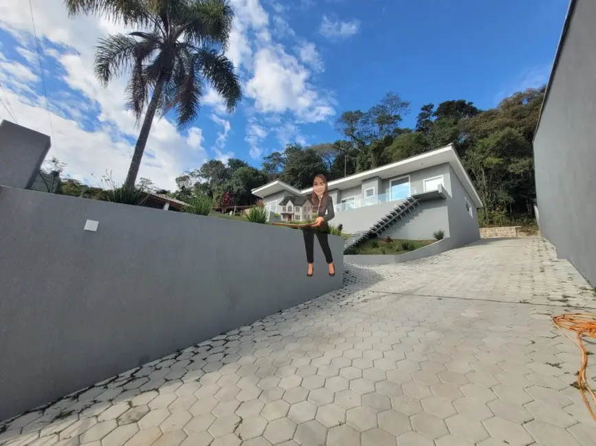 Casa com 3 quartos à venda, 270m2 em Alpes de Caieiras, Caieiras - SP - imagem 3 Foto 3 de Casa com 3 quartos à venda, 270m2 em Alpes de Caieiras, Caieiras - SP