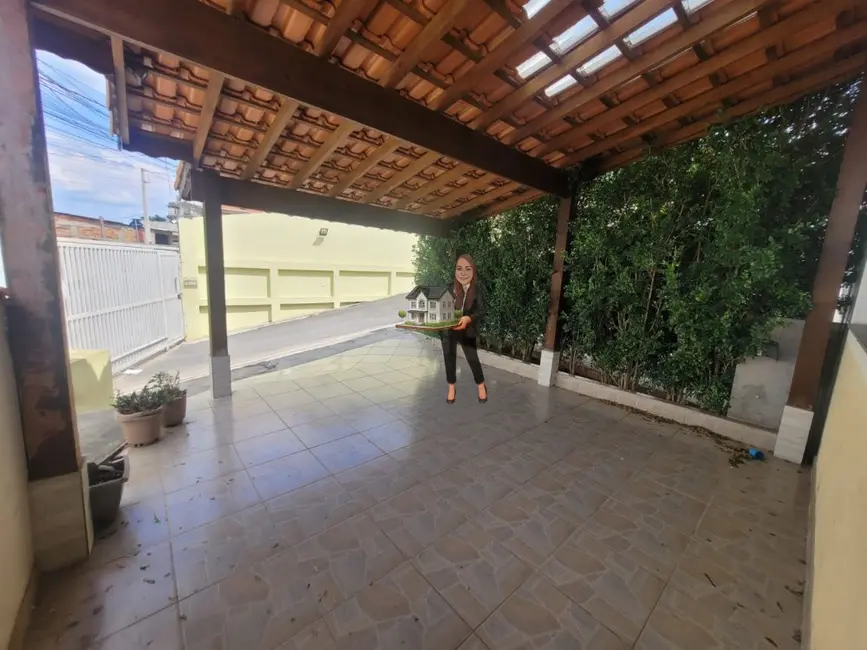 Sobrado com 2 quartos à venda, 110m2 em Estância Lago Azul, Franco Da Rocha - SP - imagem 3 Foto 3 de Sobrado com 2 quartos à venda, 110m2 em Estância Lago Azul, Franco Da Rocha - SP