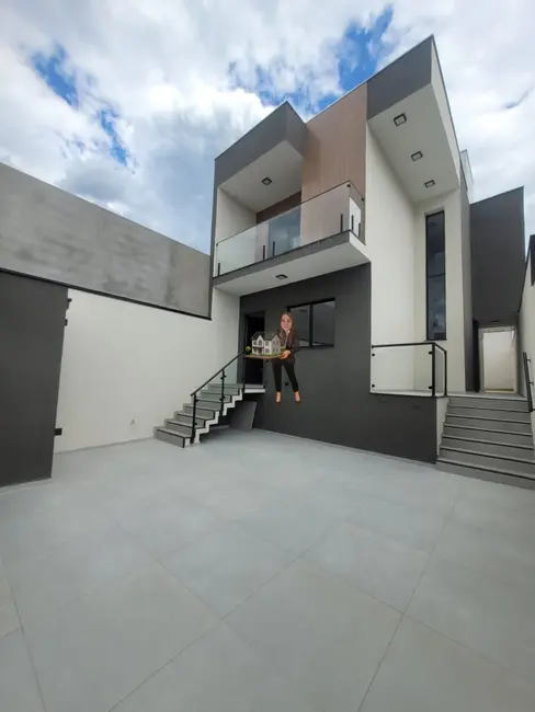 Foto 3 de Sobrado com 3 quartos à venda, 175m2 em Laranjeiras, Caieiras - SP