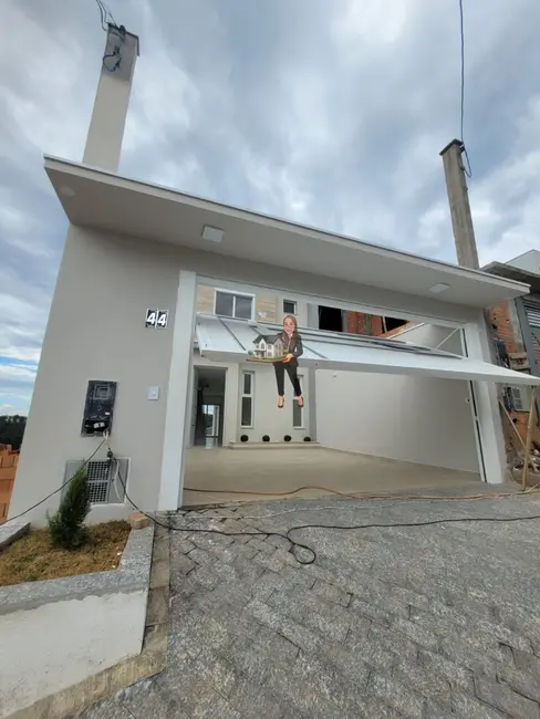 Foto 2 de Sobrado com 3 quartos à venda, 150m2 em Laranjeiras, Caieiras - SP