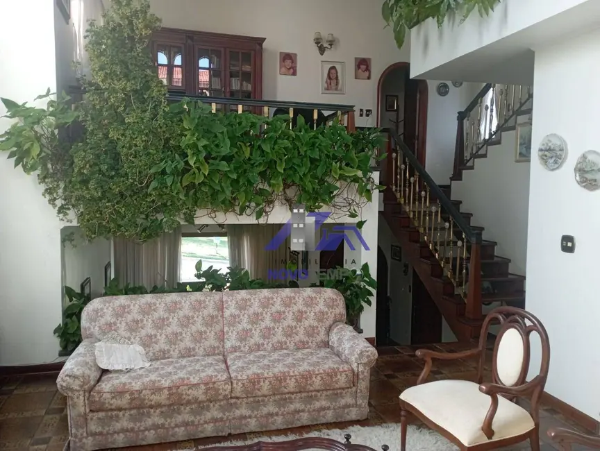 Casa de Condomínio com 3 quartos à venda, 467m2 em Santana De Parnaiba - SP - imagem 4 Foto 4 de Casa de Condomínio com 3 quartos à venda, 467m2 em Santana De Parnaiba - SP