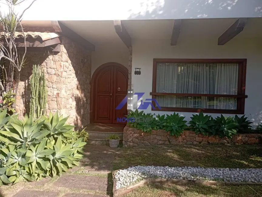 Casa de Condomínio com 3 quartos à venda, 467m2 em Santana De Parnaiba - SP - imagem 3 Foto 3 de Casa de Condomínio com 3 quartos à venda, 467m2 em Santana De Parnaiba - SP