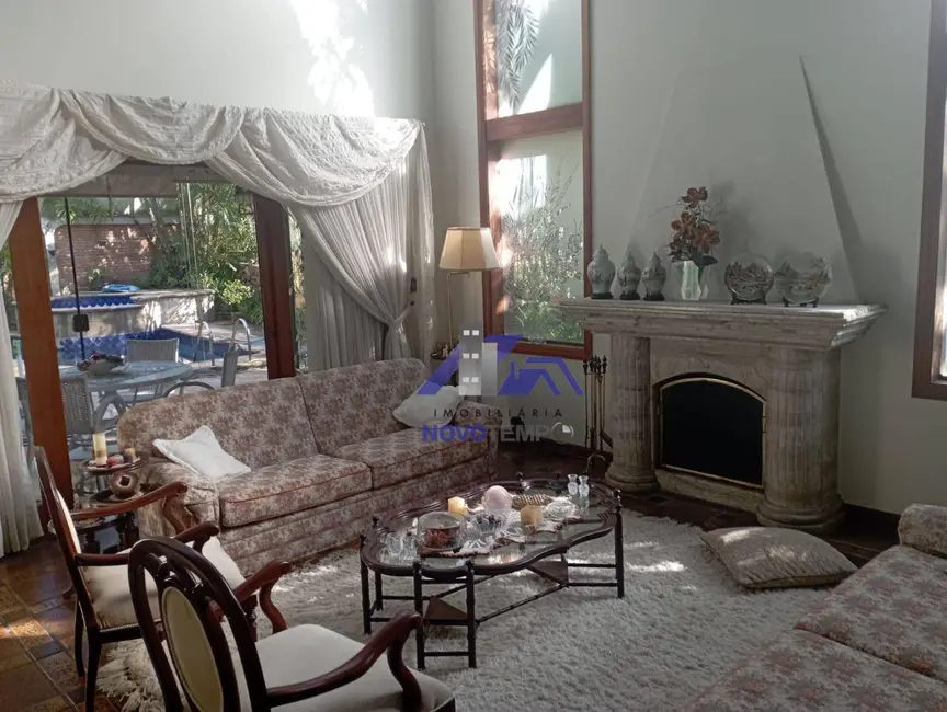 Casa de Condomínio com 3 quartos à venda, 467m2 em Santana De Parnaiba - SP - imagem 5 Foto 5 de Casa de Condomínio com 3 quartos à venda, 467m2 em Santana De Parnaiba - SP