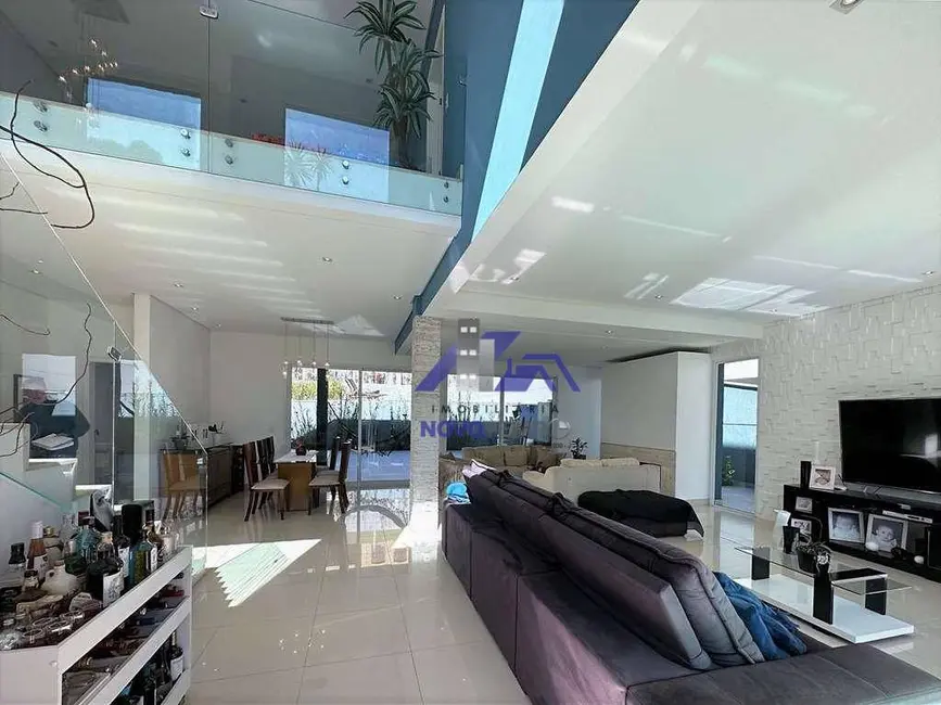 Foto 8 de Casa de Condomínio com 3 quartos à venda, 700m2 em Embu Das Artes - SP