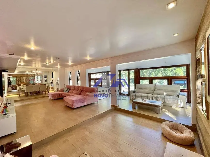 Foto 6 de Casa de Condomínio com 4 quartos à venda, 1500m2 em Paisagem Renoir, Cotia - SP