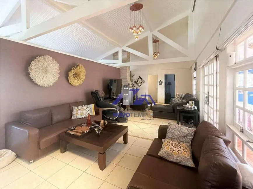 Foto 8 de Casa de Condomínio com 4 quartos à venda, 1265m2 em Parque Dom Henrique, Cotia - SP