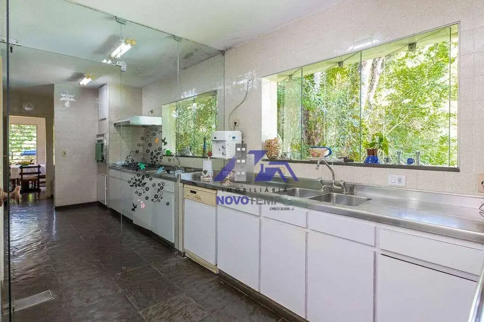 Casa de Condomínio com 6 quartos à venda, 5000m2 em Parque Silvino Pereira, Cotia - SP - imagem 9 Foto 9 de Casa de Condomínio com 6 quartos à venda, 5000m2 em Parque Silvino Pereira, Cotia - SP