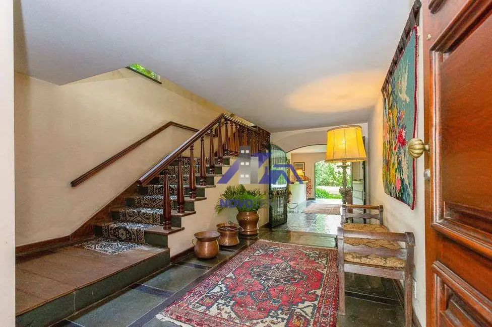 Casa de Condomínio com 6 quartos à venda, 5000m2 em Parque Silvino Pereira, Cotia - SP - imagem 3 Foto 3 de Casa de Condomínio com 6 quartos à venda, 5000m2 em Parque Silvino Pereira, Cotia - SP