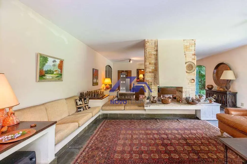 Casa de Condomínio com 6 quartos à venda, 5000m2 em Parque Silvino Pereira, Cotia - SP - imagem 5 Foto 5 de Casa de Condomínio com 6 quartos à venda, 5000m2 em Parque Silvino Pereira, Cotia - SP