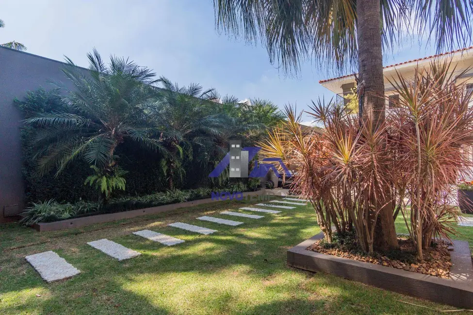 Foto 4 de Casa com 5 quartos à venda, 606m2 em Pacaembu, São Paulo - SP