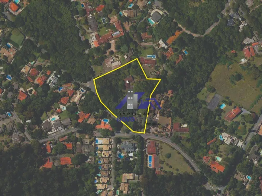 Casa de Condomínio com 3 quartos à venda, 10490m2 em Chácara dos Junqueiras, Carapicuiba - SP - imagem 3 Foto 3 de Casa de Condomínio com 3 quartos à venda, 10490m2 em Chácara dos Junqueiras, Carapicuiba - SP