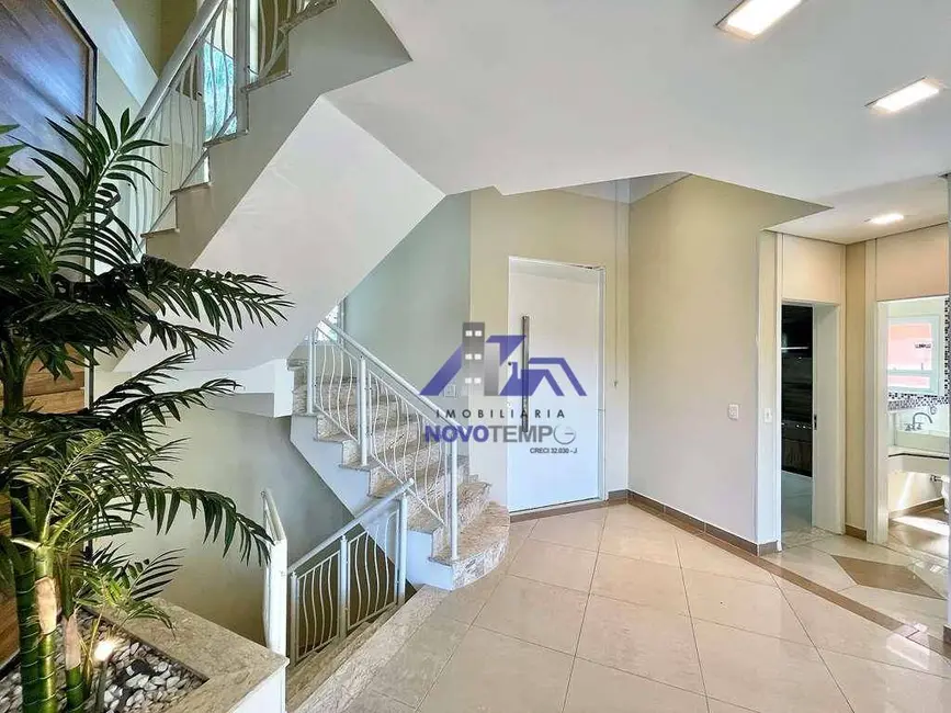 Foto 5 de Casa de Condomínio com 4 quartos à venda, 700m2 em Embu Das Artes - SP