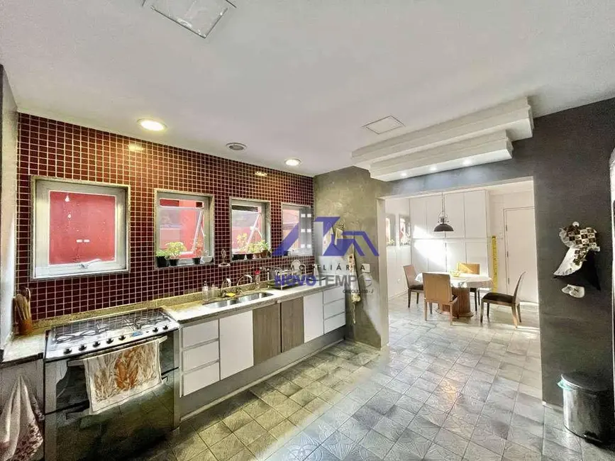 Foto 9 de Casa de Condomínio com 6 quartos à venda, 2603m2 em Jardim Mediterrâneo, Cotia - SP