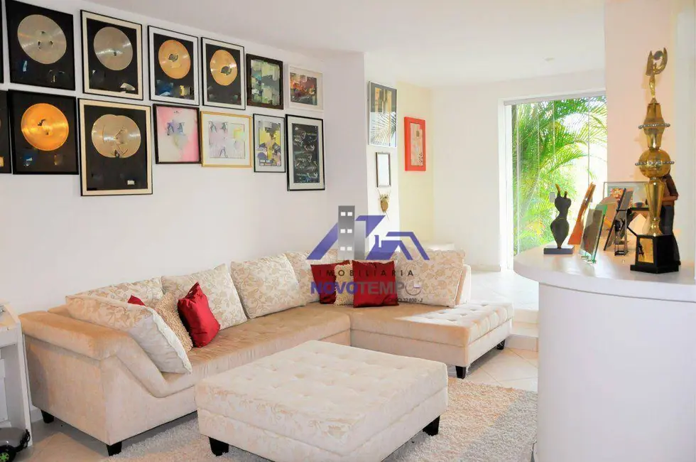 Foto 5 de Casa com 6 quartos à venda, 1600m2 em Vila de São Fernando, Cotia - SP