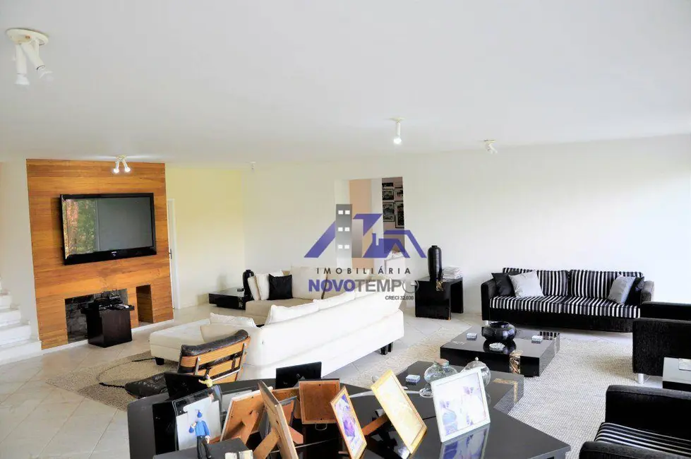 Foto 6 de Casa com 6 quartos à venda, 1600m2 em Vila de São Fernando, Cotia - SP