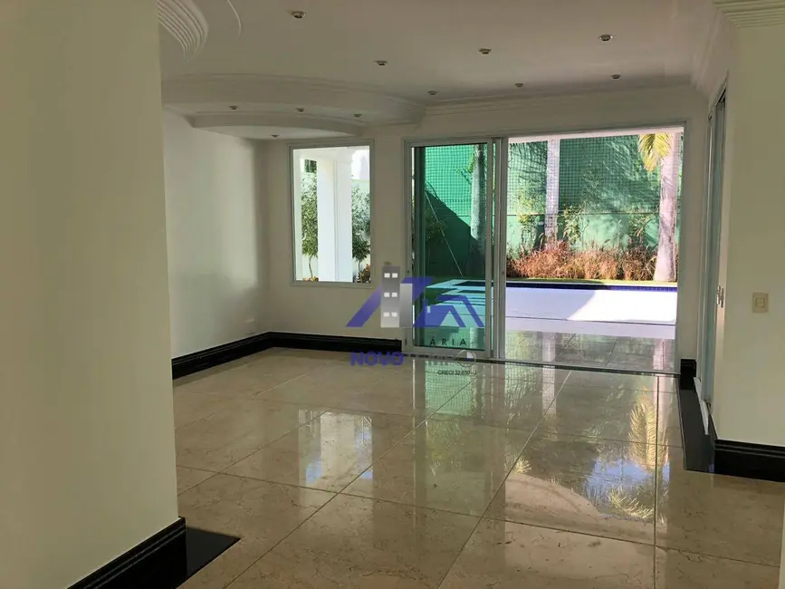 Foto 3 de Casa de Condomínio com 5 quartos à venda, 800m2 em Santana De Parnaiba - SP