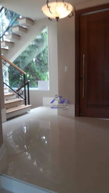 Foto 2 de Casa de Condomínio com 3 quartos à venda, 424m2 em Santana De Parnaiba - SP