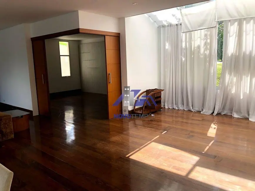 Foto 2 de Casa de Condomínio com 4 quartos à venda, 900m2 em Santana De Parnaiba - SP