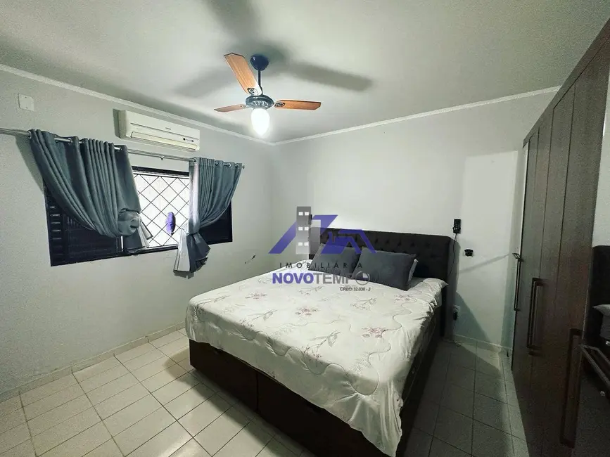 Foto 7 de Casa com 2 quartos à venda, 450m2 em Guararapes - SP