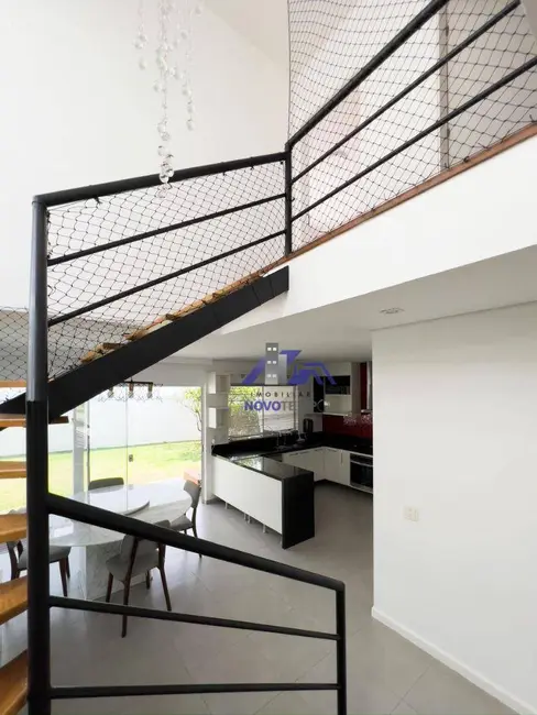 Foto 8 de Casa de Condomínio com 3 quartos à venda, 300m2 em Cotia - SP