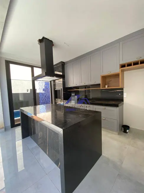 Casa de Condomínio com 3 quartos à venda, 253m2 em Residencial Maria Júlia, Sao Jose Do Rio Preto - SP - imagem 5 Foto 5 de Casa de Condomínio com 3 quartos à venda, 253m2 em Residencial Maria Júlia, Sao Jose Do Rio Preto - SP