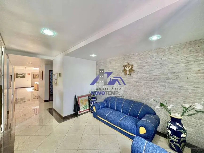 Sobrado com 6 quartos à venda e para alugar, 1043m2 em Golf Park, Carapicuiba - SP - imagem 3 Foto 3 de Sobrado com 6 quartos à venda e para alugar, 1043m2 em Golf Park, Carapicuiba - SP