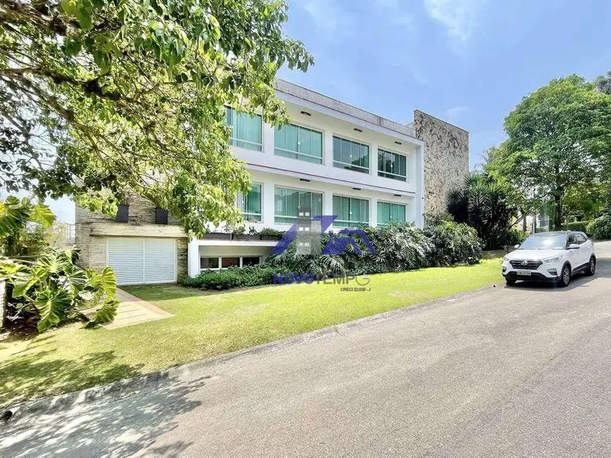 Foto 1 de Sobrado com 6 quartos à venda e para alugar, 1043m2 em Golf Park, Carapicuiba - SP