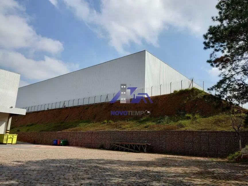 Foto 1 de Armazém / Galpão à venda e para alugar, 19000m2 em Jardim Alvorada, Jandira - SP