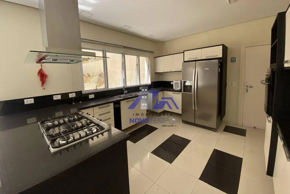 Foto 8 de Sobrado com 4 quartos à venda, 692m2 em Santana De Parnaiba - SP