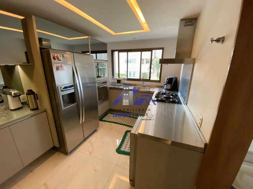 Foto 5 de Apartamento com 4 quartos à venda, 288m2 em Barueri - SP