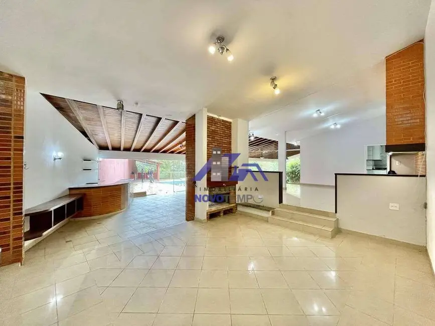 Casa de Condomínio com 4 quartos à venda, 1051m2 em Chácara São João, Carapicuiba - SP - imagem 6 Foto 6 de Casa de Condomínio com 4 quartos à venda, 1051m2 em Chácara São João, Carapicuiba - SP