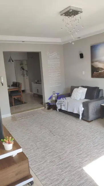 Foto 2 de Sobrado com 3 quartos à venda, 125m2 em Jardim do Líbano, Barueri - SP