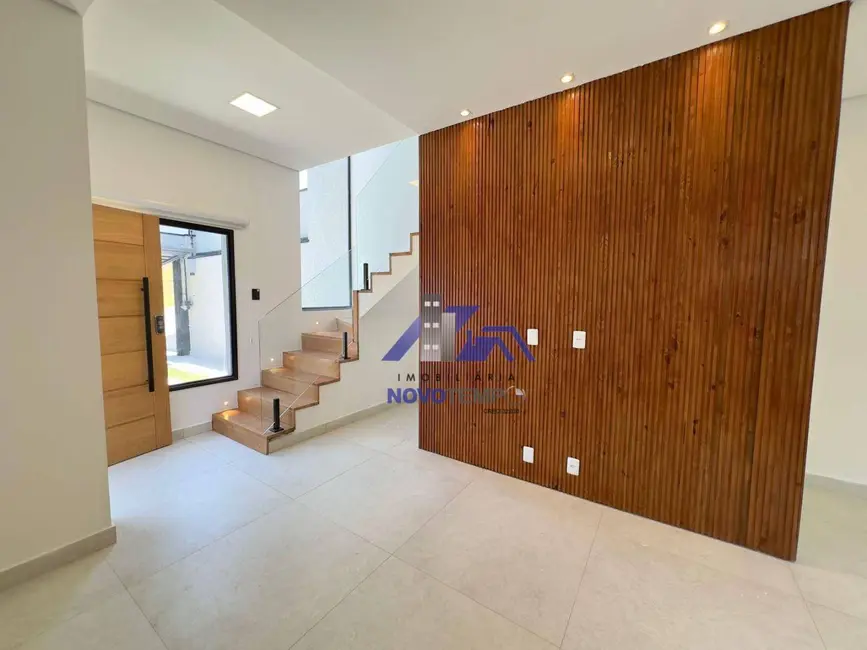 Foto 3 de Sobrado com 3 quartos à venda, 162m2 em Santana De Parnaiba - SP