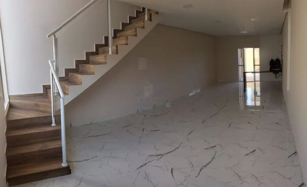 Foto 4 de Sobrado com 3 quartos à venda, 150m2 em Santana De Parnaiba - SP