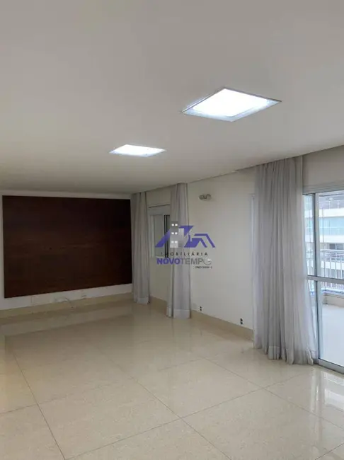 Foto 9 de Apartamento com 3 quartos à venda, 158m2 em Santana De Parnaiba - SP