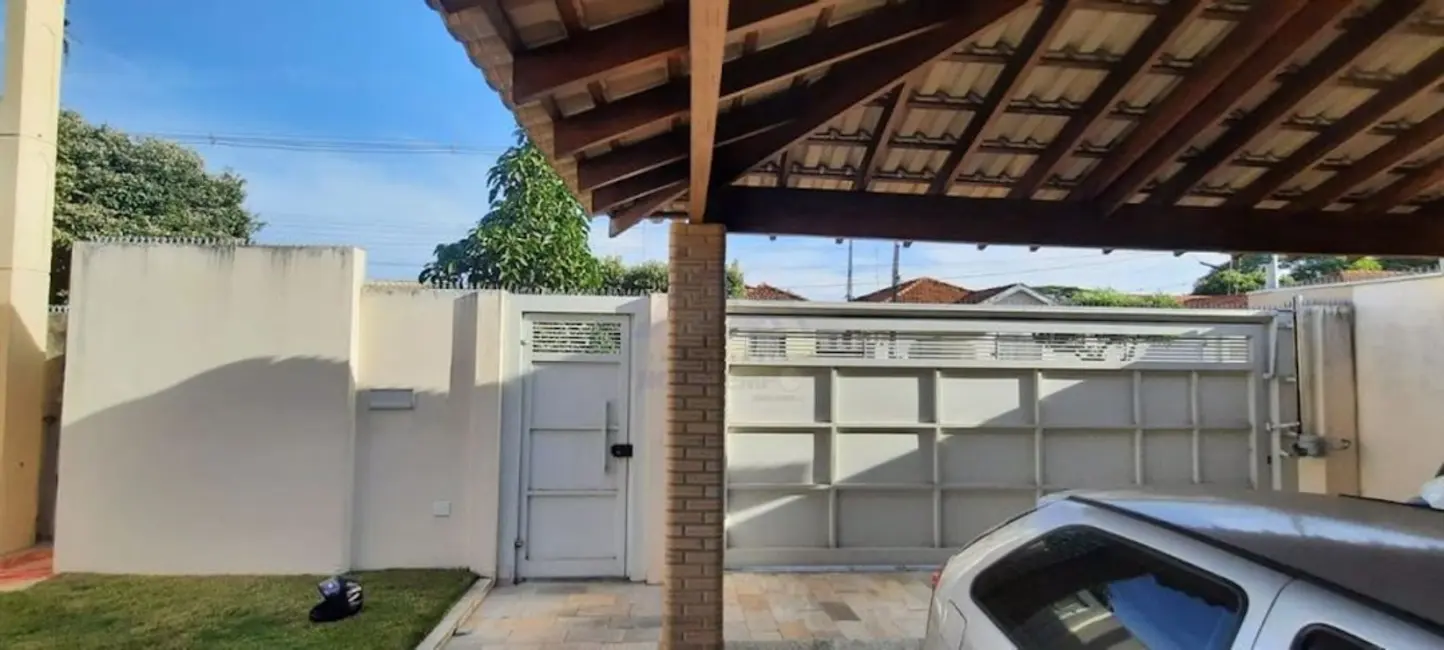 Foto 9 de Casa com 3 quartos à venda, 499m2 em Centro, Guararapes - SP