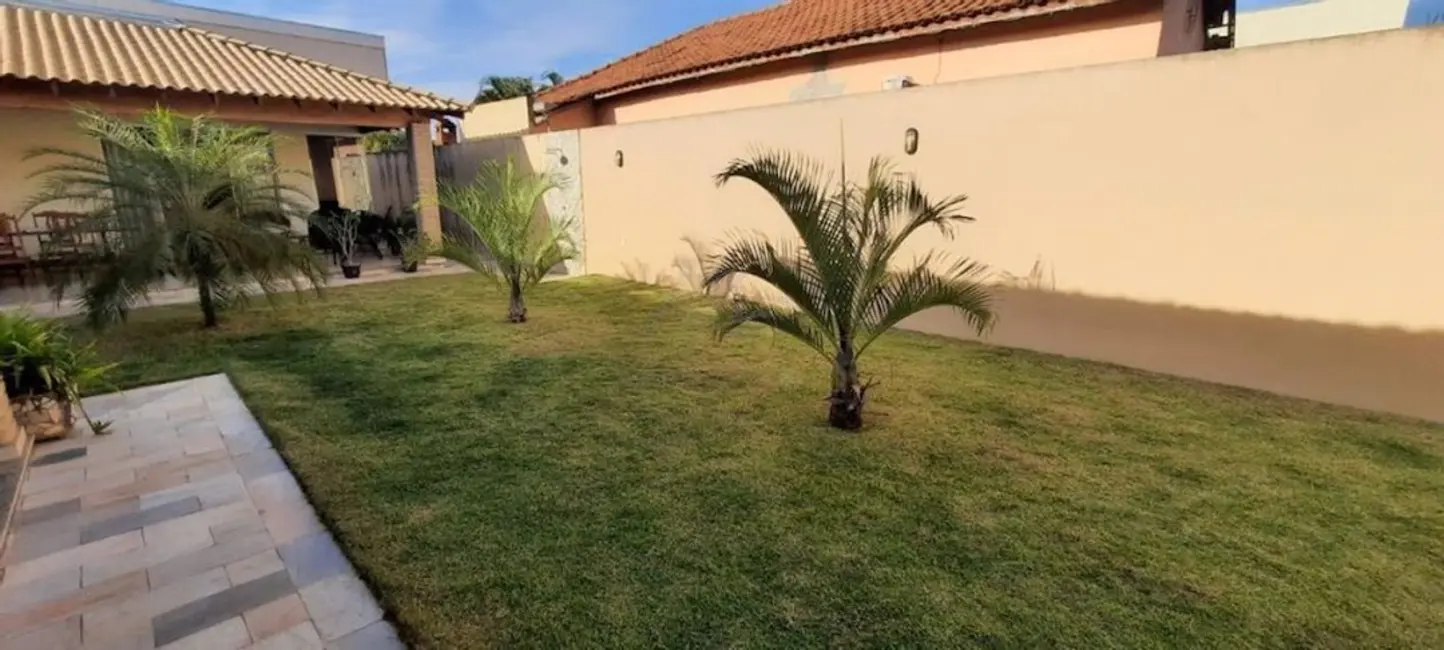 Foto 6 de Casa com 3 quartos à venda, 499m2 em Centro, Guararapes - SP