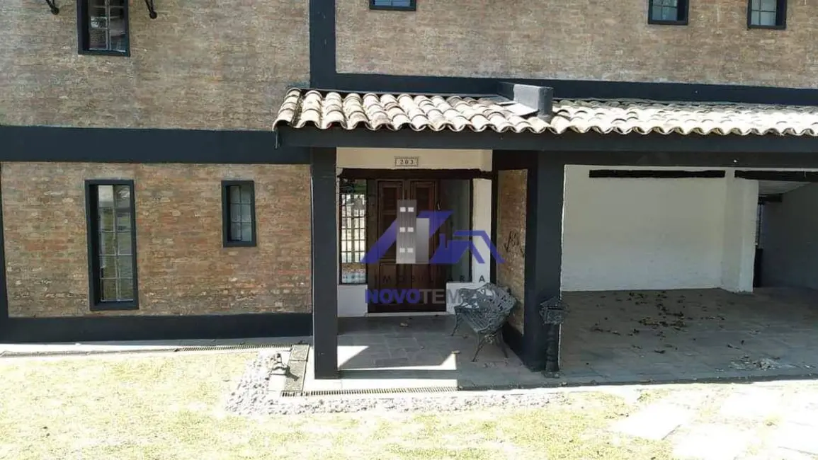 Foto 2 de Sobrado com 5 quartos à venda, 360m2 em Morada dos Pássaros, Barueri - SP